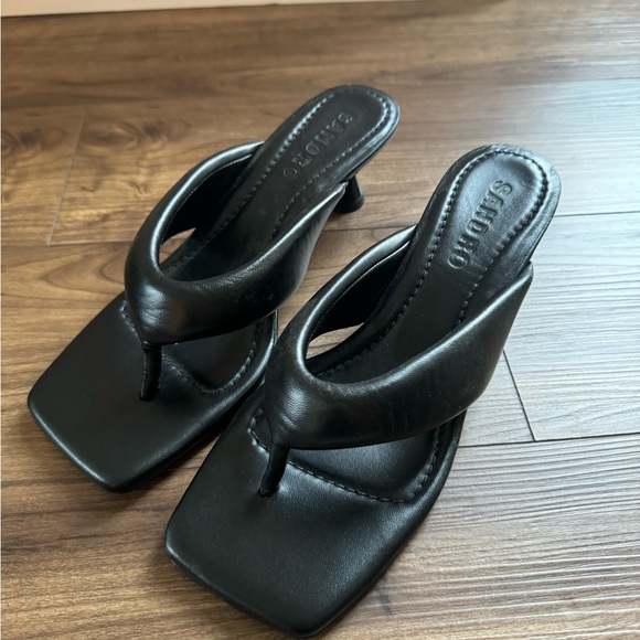 Sandro kitten heels, puffed leather. Never worn. - Picture 9 of 9